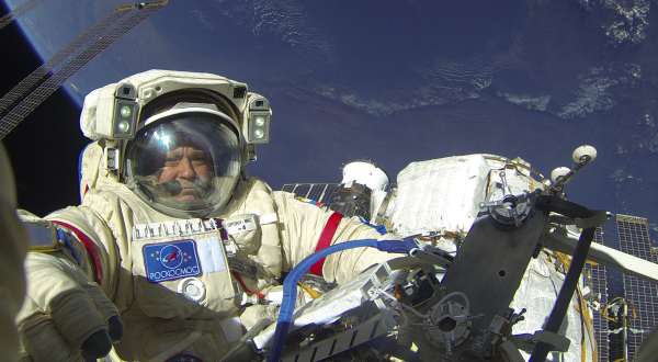 Fyodor Yurchikhin in Orlan-MKS #4